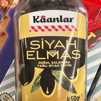 File Market'te Küflü Zeytin Ve İlgisiz Personel Şikayeti