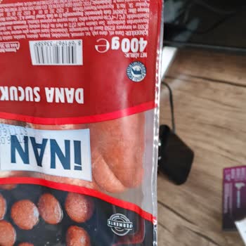 Migros'tan Aldığım Sucuklar Küflü Ve Sağlıksız Teslim Edildi