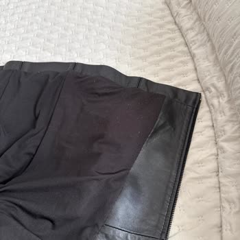 Kısa Sürede Deforme Olan Deri Mont Ve Yetersiz Müşteri Desteği