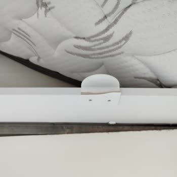 Aldığımız Yatak Ve Dolap Tam Bir Hayal Kırıklığı Oldu