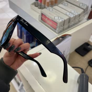 Rayban Gözlükte Renk Atması Ve Garanti Sorunu