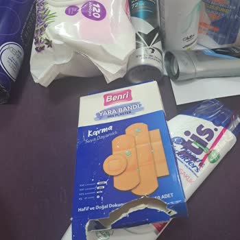 Sıvı Sabun Kargoda Akmış Diğer Ürünler Zarar Görmüş