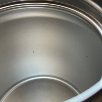 Termos Kapta İlk Kullanımda Pas Lekesi Oluştu