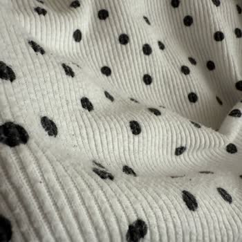 Kısa Sürede Yıpranan Ve Deforme Olan Çocuk Kıyafeti Nedeniyle Mağduriyet