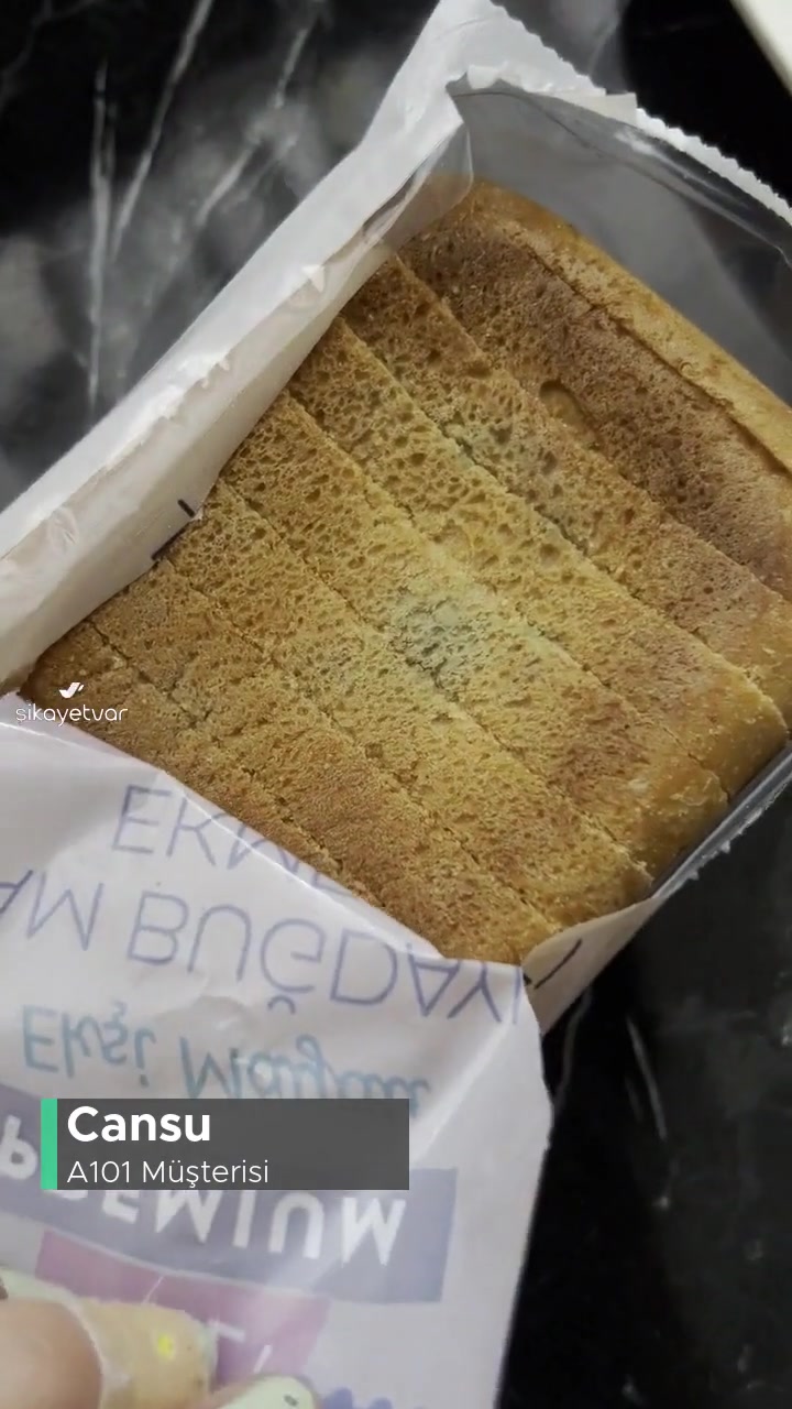 A101 Tam Buğday Ekmek Küflü Çıktı! videonun kapak resmi