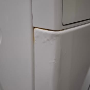 Bosch Çamaşır Makinesinde Garanti Dışı Gövde Çürümesi Ve Yetersiz Servis Çözümü