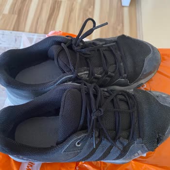 Kullanılmış Ve Hasarlı Ayakkabı Gönderildi