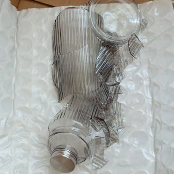 Kötü Paketleme Ve Yetersiz Müşteri Hizmeti