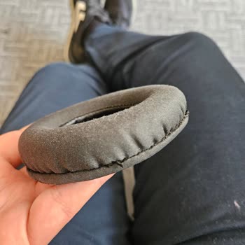 Rampage Kulaklık Pedi Ve Kafa Bandı Soyuluyor, Yedek Parça Bulamıyorum