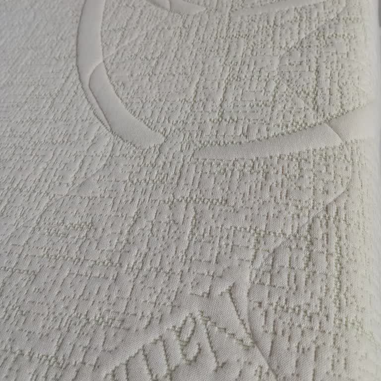 Aldığımız Yatak Bel Ve Sırt Ağrısına Sebep Oldu