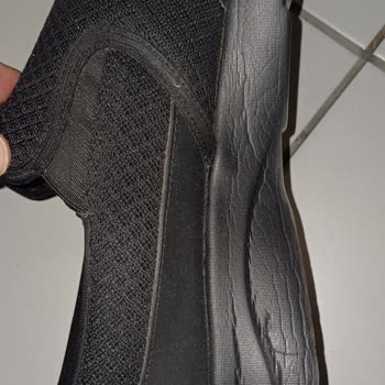 Skechers Ayakkabının İç Astarı Yırtıldı Topukları Ezildi Kalite Hayal Kırıklığı