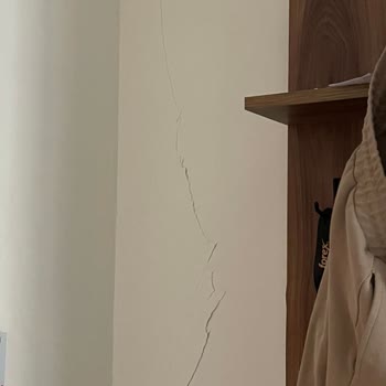 Depreme Dayanıklı Denilen Sitede Güvenlik Endişesi