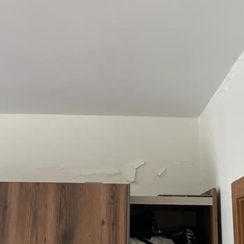 Depreme Dayanıklı Denilen Sitede Güvenlik Endişesi