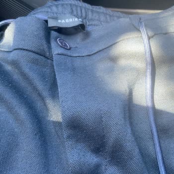 Kısa Sürede Tüylenen Pantolona Çözüm Bekliyorum