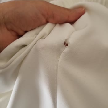 Yanlış Ve Yırtık Ürün Gönderildi İletişime Geçemiyorum