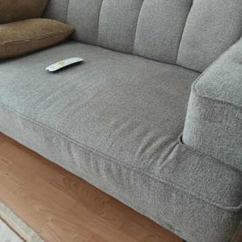 Yeni Aldığım Koltuk Takımında Kumaş Sorunu Ve Yetersiz Servis Desteği