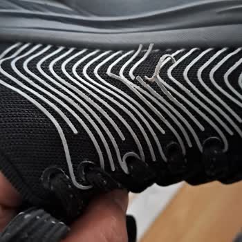 10 Günde Eskiyen Hummel Ayakkabı İçin Değişim Veya İade Talebi