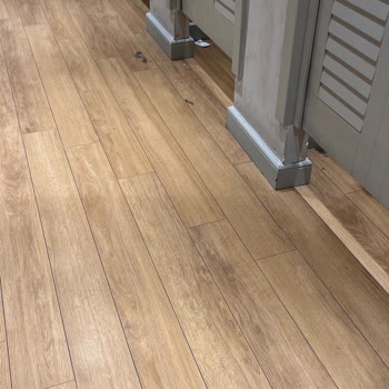 Prova Kabinlerinin Temizliği Ve Yetersizliği Hayal Kırıklığı Yarattı