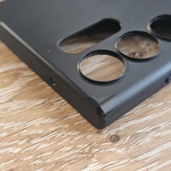 Spigen S23 Ultra Kılıfın Hızlı Yıpranması Güvenimi Sarsıyor