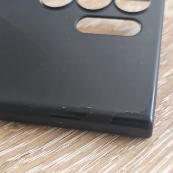 Spigen S23 Ultra Kılıfın Hızlı Yıpranması Güvenimi Sarsıyor