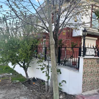 Devrilen İnternet Direği Nedeniyle Aylardır Süren Bağlantı Kopmaları