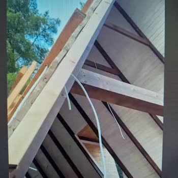 Yıldızlar Mimarlık Ahşap Tasarım Sözleşmeye Rağmen Ev Ve Havuz Teslim Edilmedi İletişim Kesildi