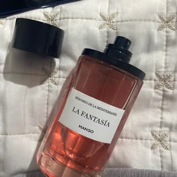Mango Parfüm Kalıcı Değil Ve Sprey Kısmı Sorunlu