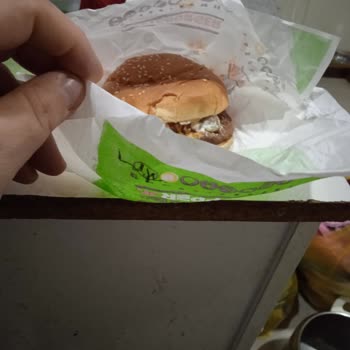 Burger King Siparişimde Eksik Kola Ve Yanlış Ürün Teslimatı