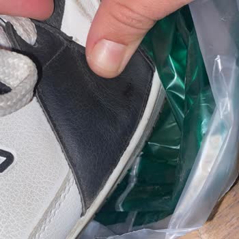 Kısa Sürede Açılan Ayakkabı Ve İade Sorunu