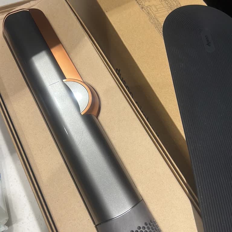 Dyson Saç Düzleştirici İçin Saklama Çantası Eksikliği