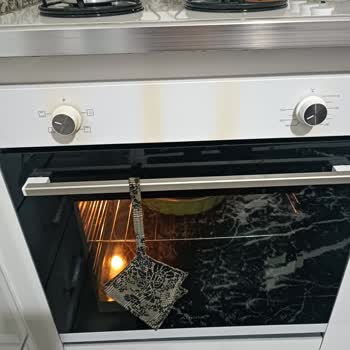 Alpina Fırında Sararma ve Ocak Arızası Sonrası Yetersiz Garanti Hizmeti
