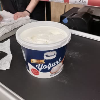 Aldığım Yoğurttan Kıl Çıktı Hijyen Konusunda Endişeliyim