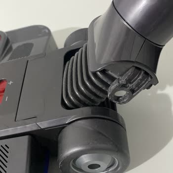 Dyson Süpürge Başlığı Kırıldı Garanti Kapsamında Destek Bekliyorum
