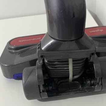 Dyson Süpürge Başlığı Kırıldı Garanti Kapsamında Destek Bekliyorum
