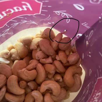 Hacıbaba Kuruyemiş’ten Kurtlu Ve Bayat Ürün Şoku