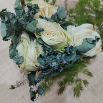 Siparişimdeki Çiçekler Solmuş Ve Eksik Ürün Gönderildi