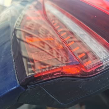 Chery Tiggo 8 Pro'nun Stop Lambasında Çatlak Sorunu Ve Garanti Desteği Eksikliği