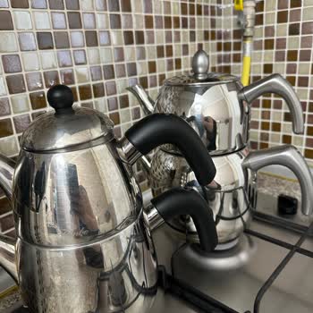 Jumbo Çaydanlıkta Tekrarlayan Sararma Ve Leke Sorunu