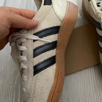 Adidas Ayakkabıda Hızlı Renk Solması Ve İade Sorunu