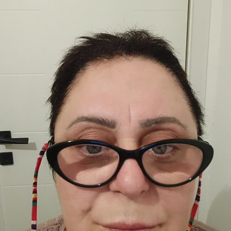 Duru Sarımsaklı Şampuan Yüzümde Alerji Ve Ürtiker Artışına Sebep Oldu