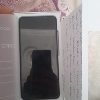 Sıfır Telefonun Kasası Yamuk Çıktı Servis Kullanıcı Hatası Dedi