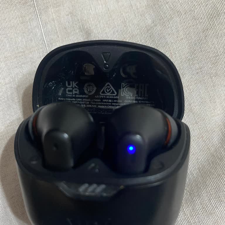 JBL Tune Flex Kulaklıkta Sürekli Şarj Sorunu
