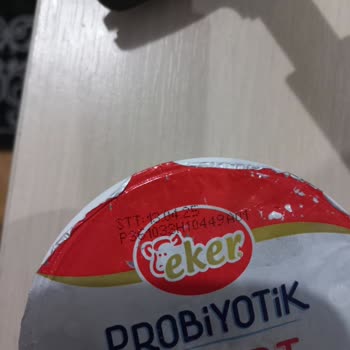 Kampanya Ürünü Olarak Tarihi Geçmiş Yoğurt Teslim Edildi, Canlı Destek İlgisizdi