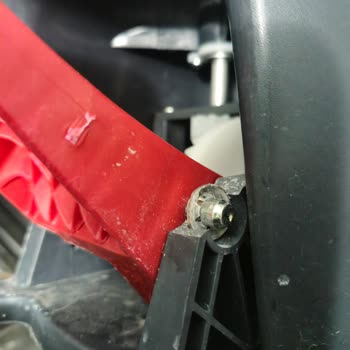 Turbo Pedallı Temizlik Setinin Plastik Kısmı Kırıldı Yedek Parça Yok