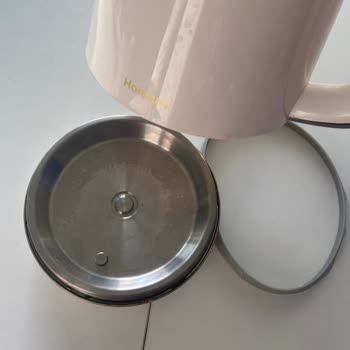 Homend Royaltea Çay Makinesi Kusurlu Çıktı, Yaralanmaya Sebep Oldu