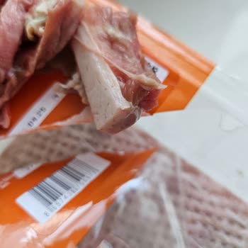 Migros'tan Aldığım Kuşbaşı Etin İçinden Kocaman Kemik Çıktı!