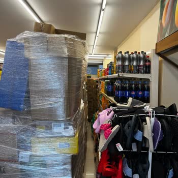 Şok Market'te Reyonlar Sürekli Kapalı, Alışveriş Yapamıyoruz