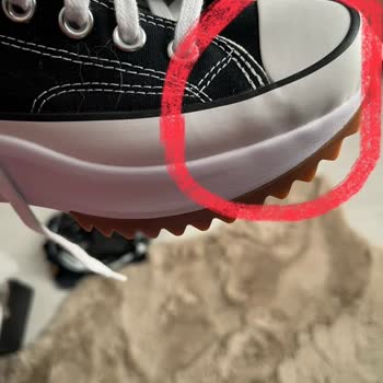 Kusurlu Ayakkabı Ve Belirsiz İade Süreci