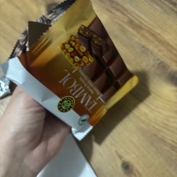 Aldığım Tambol Çikolatanın İçinden Yanlış Dolgu Çıktı, Hayal Kırıklığına Uğradım
