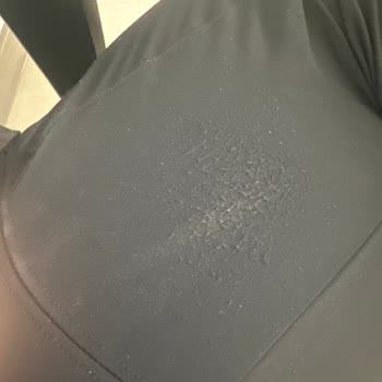 Oysho'dan Alınan Tayt Hızla Tüyleniyor, Değişim Veya İade Talebim Var